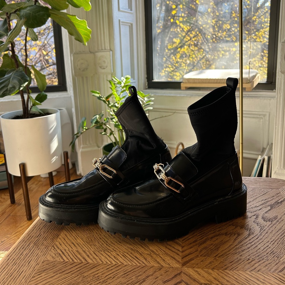 Brandnew Loafers